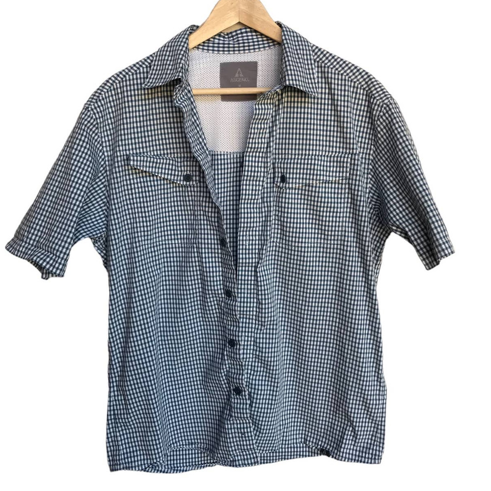 Ascend Mens Hiking Fishing Shirt with Back Vent size M